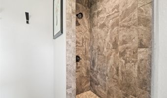 302 33rd St SE, Altoona, IA 50009