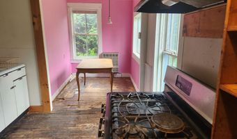 16 Northridge Rd, Burke, VT 05871