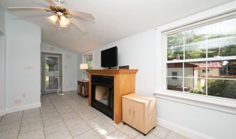 117 Middle Rd, Acton, ME 04001
