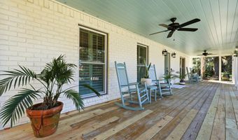 106 S Hermitage Rd, Beaufort, SC 29902
