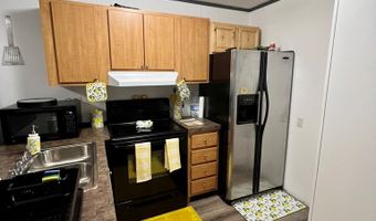 55 Minnow Ln, Alderson, WV 24901