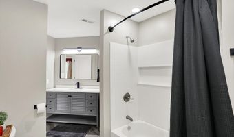7589 Fox Tail Cir, Avon, IN 46123