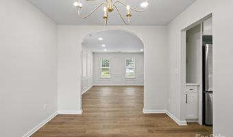 3813 Brookchase Ln, Charlotte, NC 28205