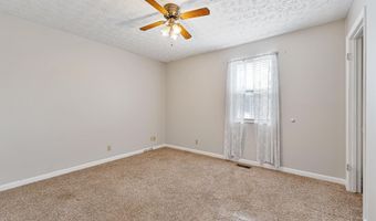8 Cedar Dr, Barboursville, WV 25504