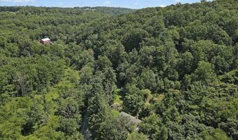 6680 Haasadahl Rd, Allentown, PA 18106