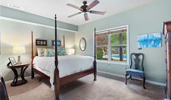 648 York View Dr, Auburn, GA 30011