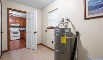 2097 Needmore Rd, Albertville, AL 35950