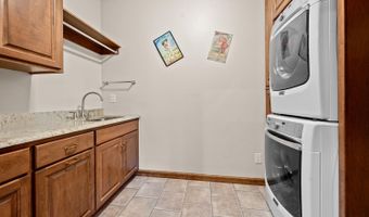 209 E TIMBERLINE Dr, Appleton, WI 54913
