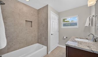 1120 ARTHUR St, Orlando, FL 32804
