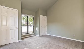 7916 Charter Oak Ln, Charlotte, NC 28226