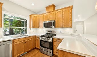 2130 Siskiyou Blvd, Ashland, OR 97520
