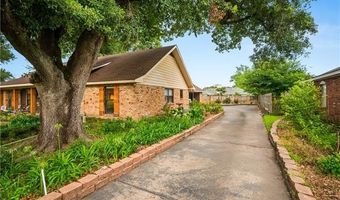 403 SWEETBRIAR Dr, Alexandria, LA 71303