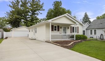 1318 W HARRIS St, Appleton, WI 54914
