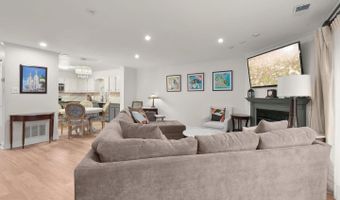 4 DUDLEY Ct, Bethesda, MD 20814