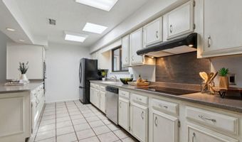 2058 BEACH Ave, Atlantic Beach, FL 32233