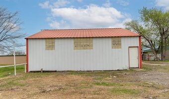 205 S Mayes St, Adair, OK 74330