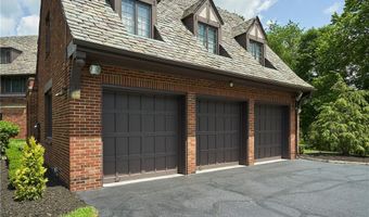 47 S Wheaton Rd, Akron, OH 44313