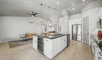 5620 W FRYE Rd, Chandler, AZ 85226