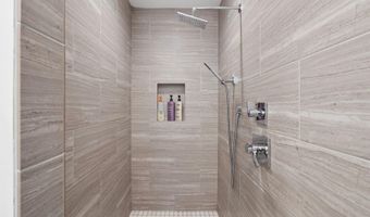 297 W 1st Ave, Columbus, OH 43201