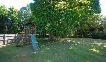 342 Arlington St, Acton, MA 01720