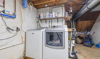 7240 W Division Rd, Bargersville, IN 46106