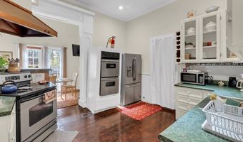 804 N JEFFERSON St, Albany, GA 31701