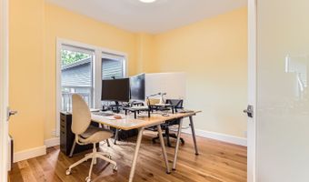 15575 SW BRIGHTON Ct, Beaverton, OR 97007