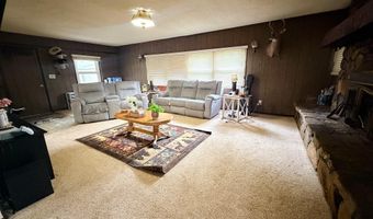 4720 State Highway 39, Aurora, MO 65605