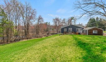 62 Hooksett Rd, Auburn, NH 03032