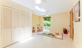 4221 ELIZABETH Ln, Annandale, VA 22003