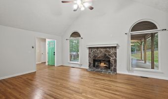 205 Crooked Pne, Baldwin, GA 30511
