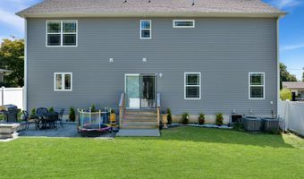 1352 Anchor Ave, Beachwood, NJ 08722