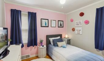 9629 Carter Ave, Allen Park, MI 48101