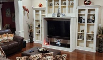 7720 E Worth Ave, Benton, AR 72019