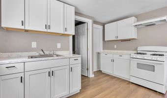 1216 Beaver Rd, Ambridge, PA 15003