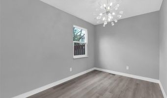 13351 Hiddencrest Ln, Ballwin, MO 63021