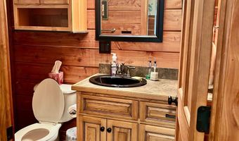 226 Sweet Apple Lndg, Aliceville, AL 35442