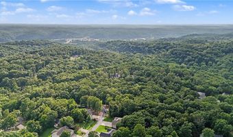 12 Hoyer Ln, Bella Vista, AR 72714