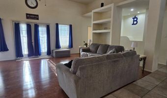 507 Oakwood Pl, Carlsbad, NM 88220