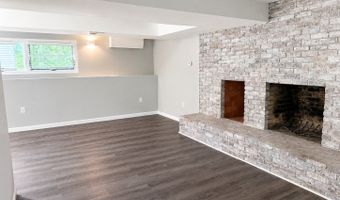 98 Fairy Dell Rd, Clinton, CT 06413