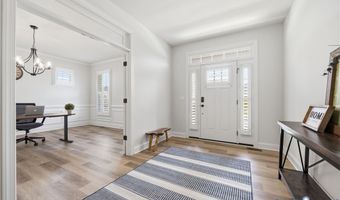 105 Axton Ln, Ashland, VA 23005