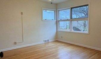 1768 Liberty Dr, Akron, OH 44313