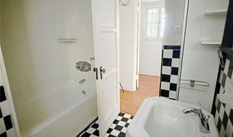 2174 Beachwood, Los Angeles, CA 90068