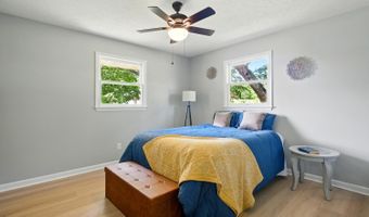 601 Riverview Dr, Altavista, VA 24517