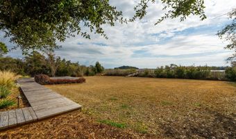 8107 Doar Rd, Awendaw, SC 29429