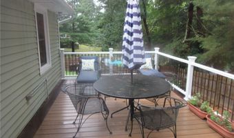 351 Shippeetown Rd, East Greenwich, RI 02818