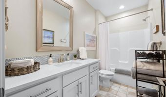 6005 Forbes St, Bel Aire, KS 67220