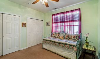 6 MOUNTAIN STREAM Ct, Barnegat, NJ 08005