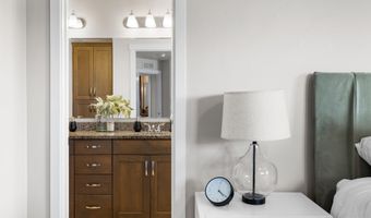 9176 W Tillamook Dr, Boise, ID 83709