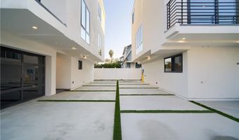 616 N Mariposa Ave, Los Angeles, CA 90004